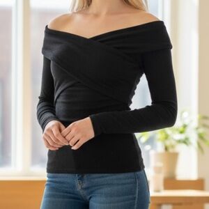 NWT Abercrombie & Fitch Off Shoulder Long Sleeve Top Black Small Cozy Fall Y2K